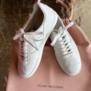 STUART WEITZMAN DARYL SNEAKER 8.5 B